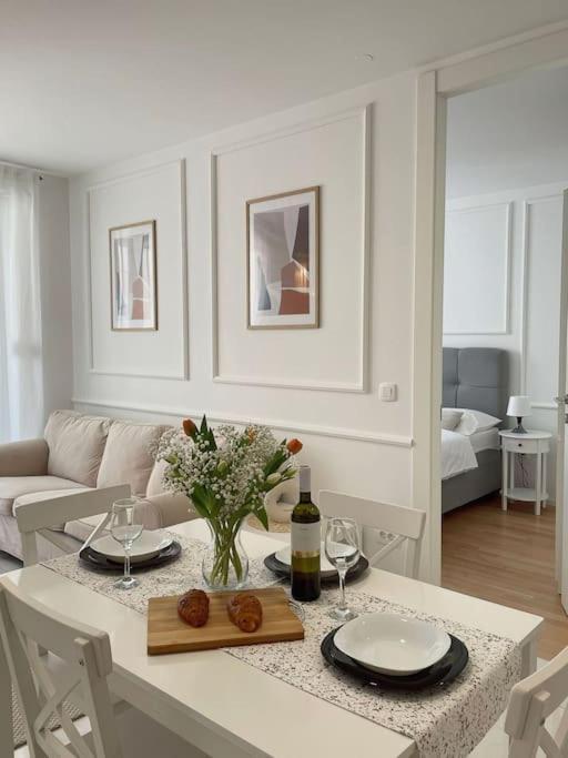 Zara Harmony Apartment Bagian luar foto