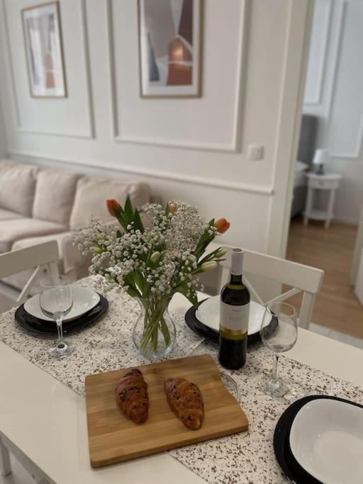 Zara Harmony Apartment Bagian luar foto