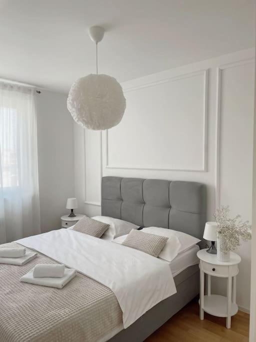 Zara Harmony Apartment Bagian luar foto